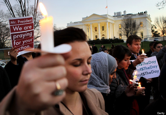 Vigil in front of the Whitehouse for Newtown, Connecticut shooting victims — image courtesy of huffingtonpost.com