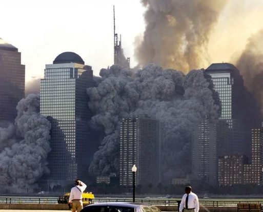 Huge black dust cloud envelops the Twin Towers caused cancer