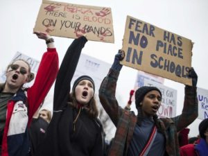 Students rally to end school shootings