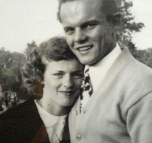 An image of Mary Jane and Carl Gacono before dementia