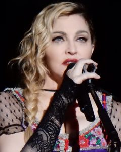 Madonna performing "I'll Remember"