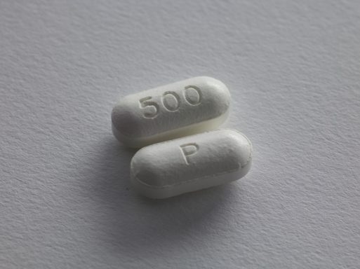 Image of white pills symbolizing the other opioid crisis