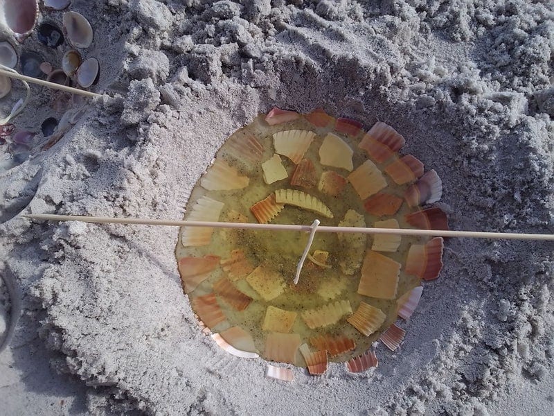 directions for making a sand candle