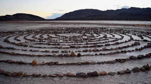 A stone labyrinth for healing grief 