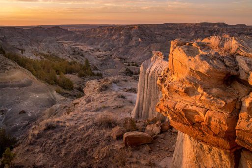 Cliffs of Makoshika State Park