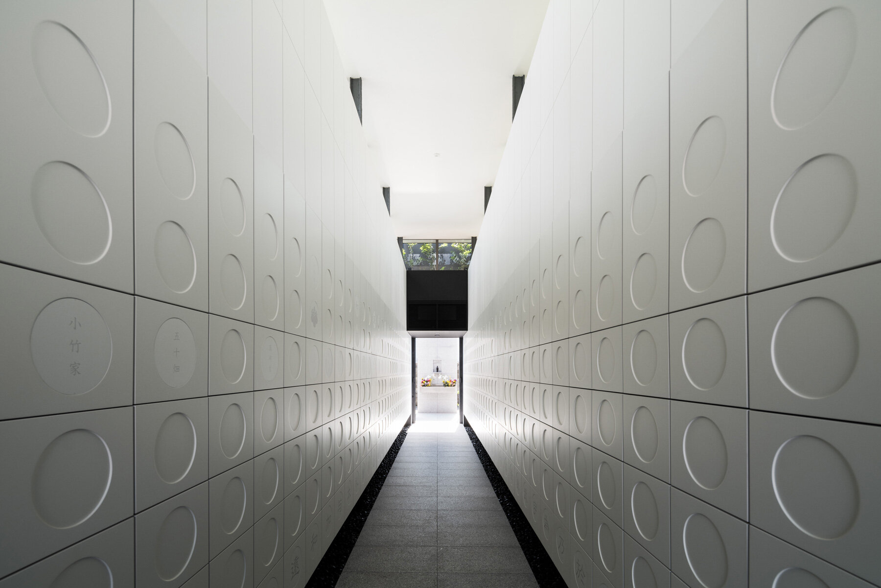 Hyakutukiin in Shumyo Temple by Love Architecture.