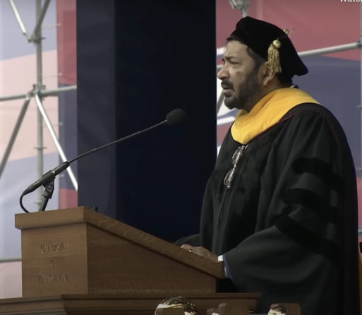 Dr-Siddhartha-Mukherjee-commencement-speech-lessons-from-dying